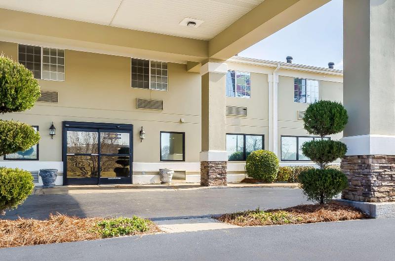 Quality Inn Ruston image