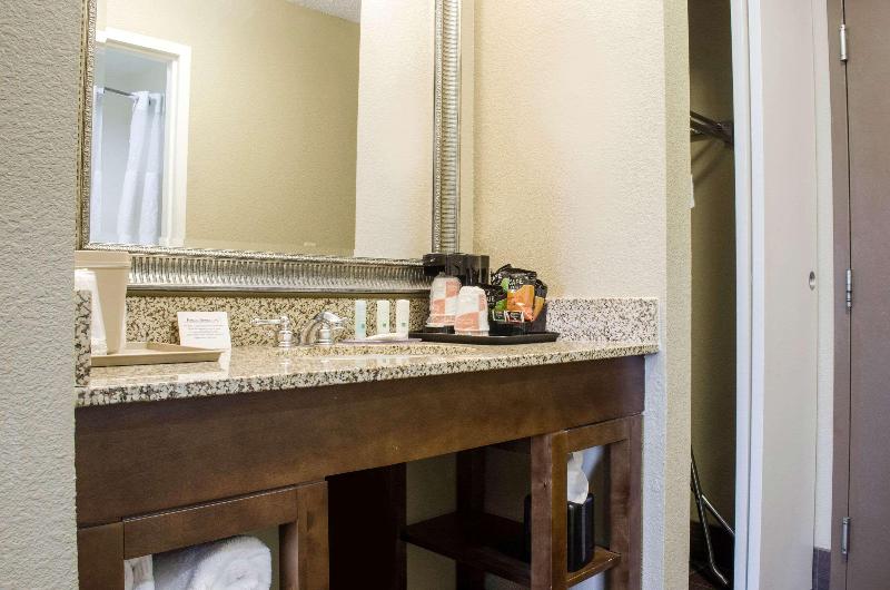 Quality Inn Ruston image