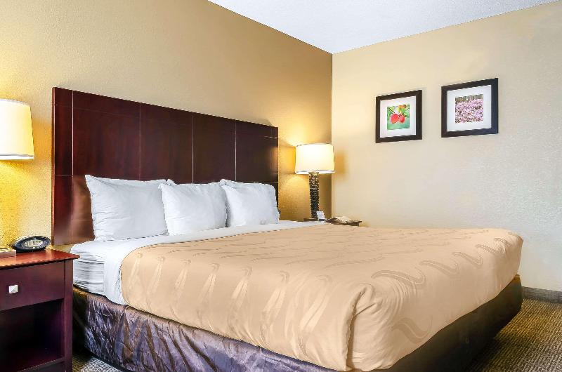 Quality Inn Ruston image