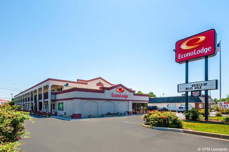 Econo Lodge Easton Route 50 image