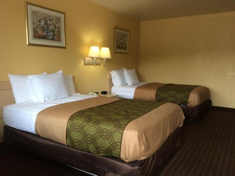 Econo Lodge Easton Route 50 image