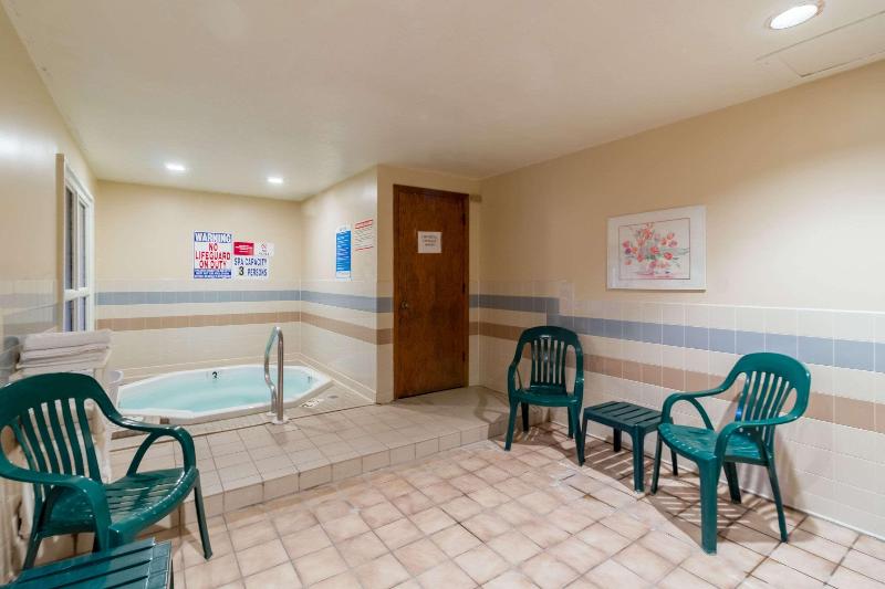 Rodeway Inn Red Wing image