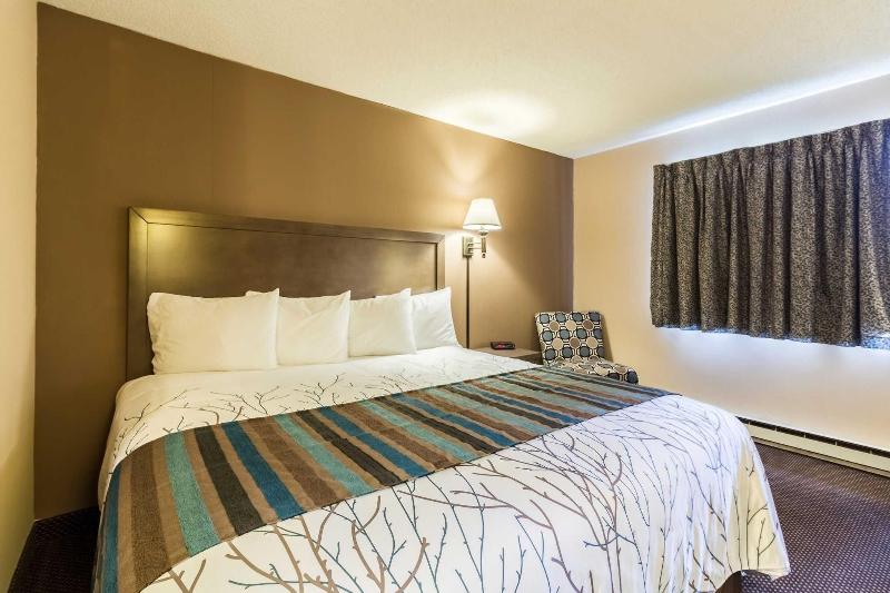 Rodeway Inn Red Wing image