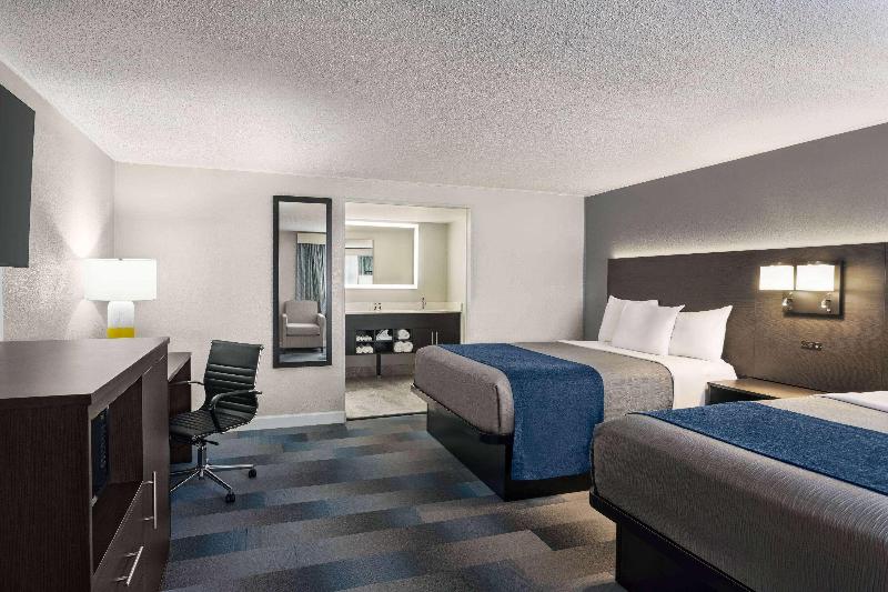 Days Inn by Wyndham Chillicothe image