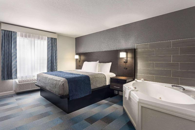 Days Inn by Wyndham Chillicothe image