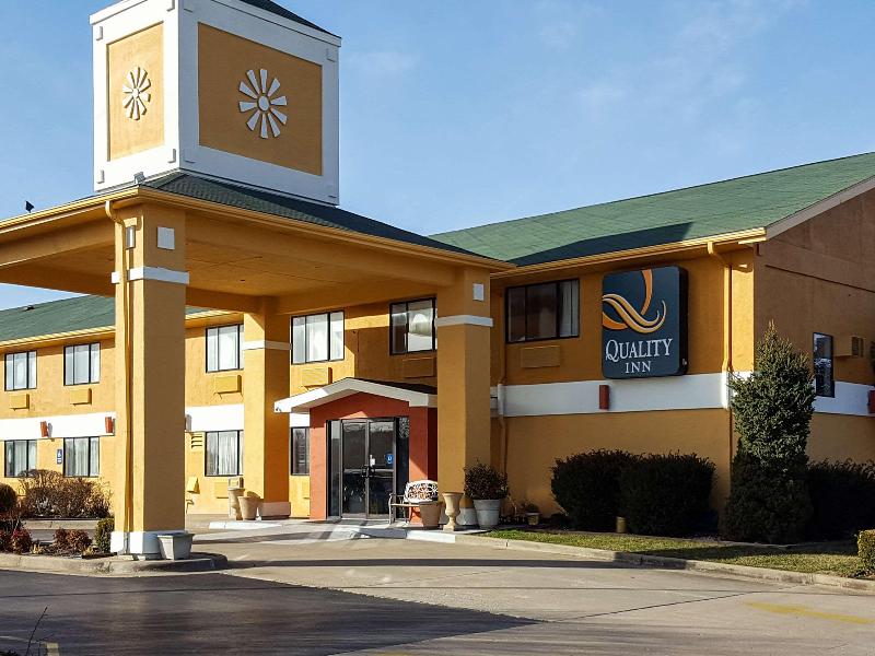 Quality Inn Ozarks Heritage Region image