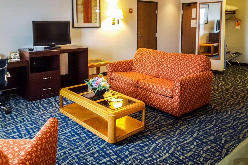 Quality Inn Ozarks Heritage Region image