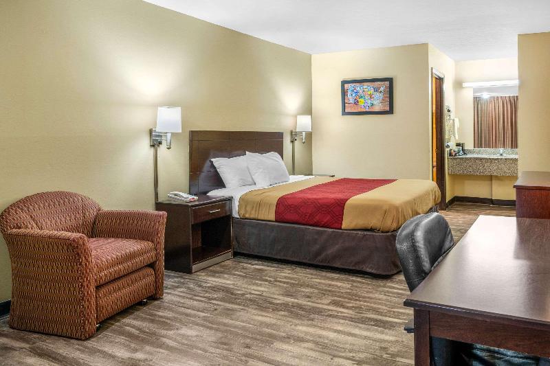 Econo Lodge near Missouri University of Science image
