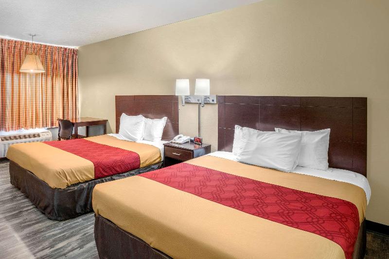 Econo Lodge near Missouri University of Science image