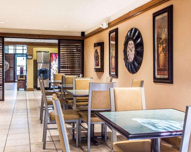 Quality Inn St. Robert - Ft. Leonard Wood image