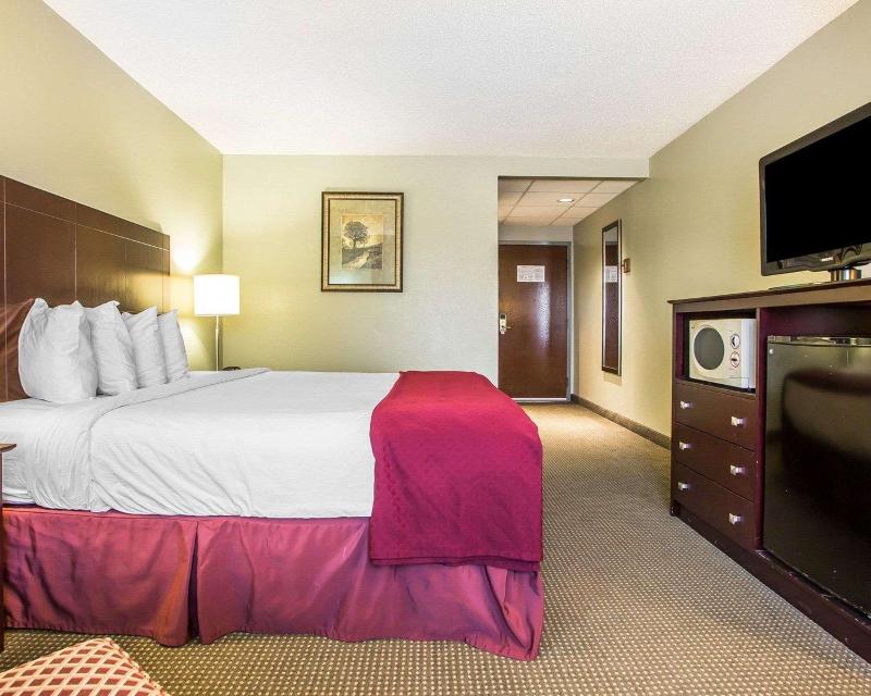 Quality Inn St. Robert - Ft. Leonard Wood image