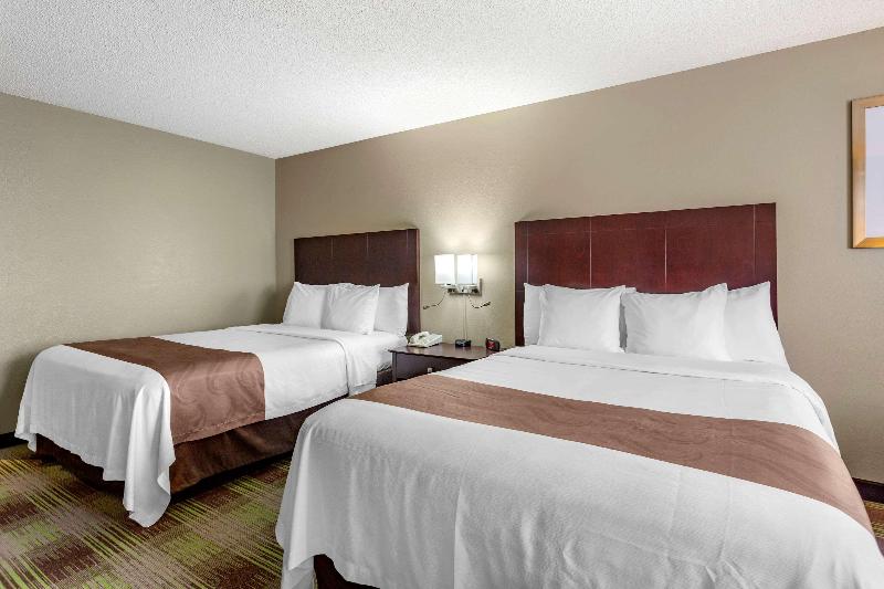 Quality Inn St. Robert - Ft. Leonard Wood image