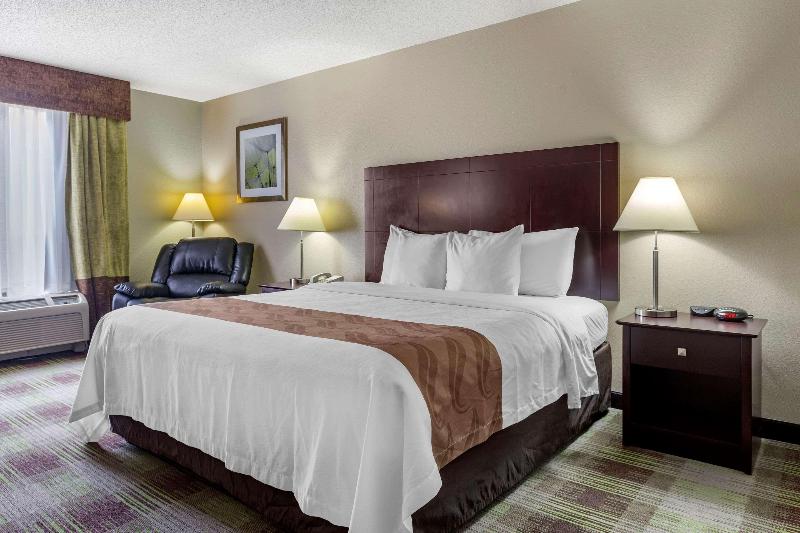 Quality Inn St. Robert - Ft. Leonard Wood image
