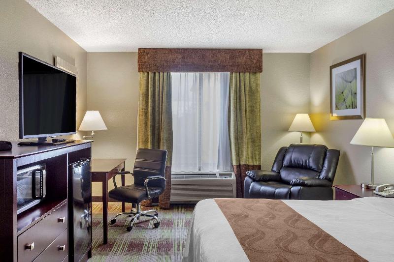 Quality Inn St. Robert - Ft. Leonard Wood image