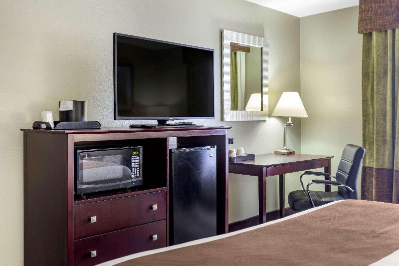 Quality Inn St. Robert - Ft. Leonard Wood image
