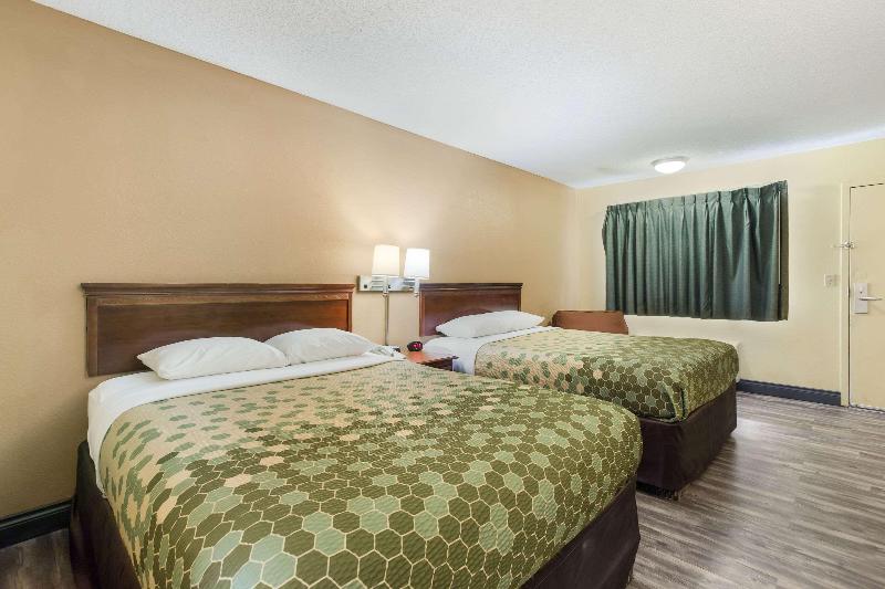 Bed room