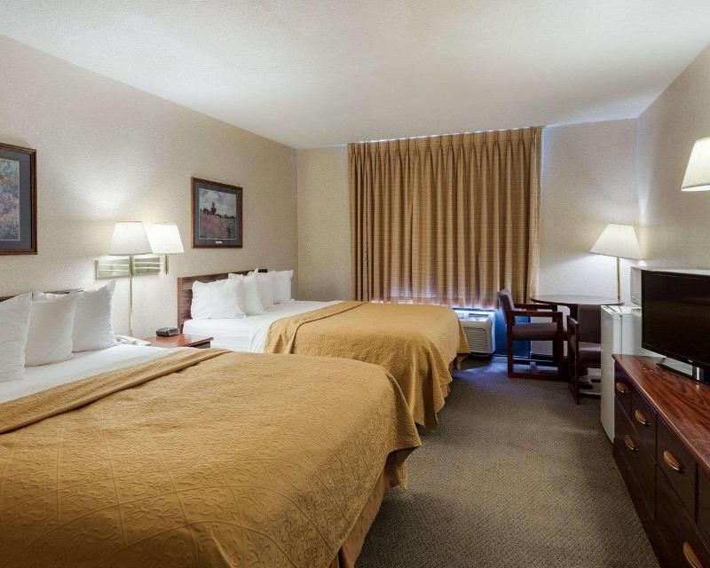 Quality Inn Robinsonville image