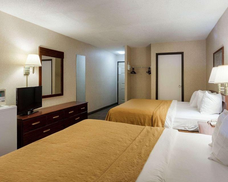 Quality Inn Robinsonville image