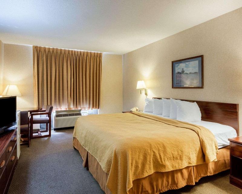 Quality Inn Robinsonville image