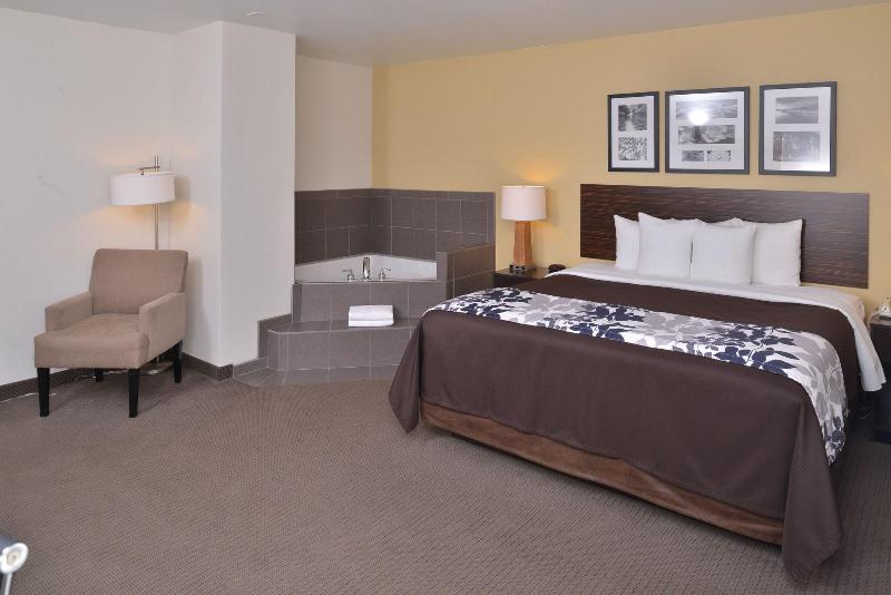 Sleep Inn & Suites Miles City I-94 image