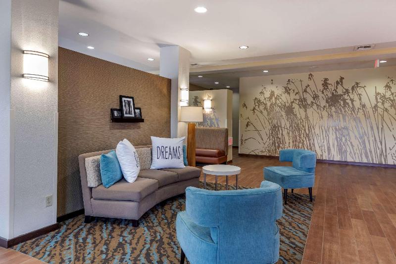 Sleep Inn & Suites Miles City I-94 image