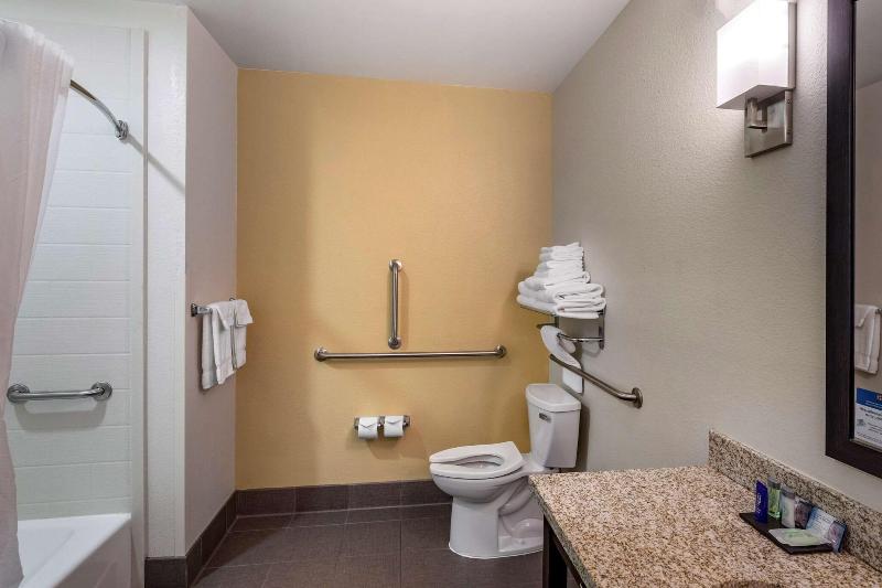 Sleep Inn & Suites Miles City I-94 image