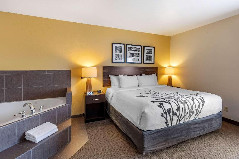 Sleep Inn & Suites Miles City I-94 image