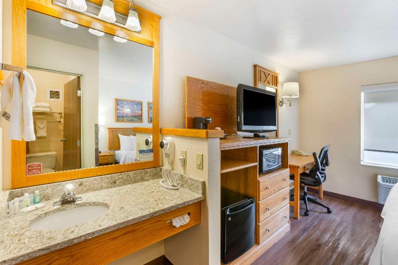 Quality Inn Red Lodge Gateway To Yellowstone image