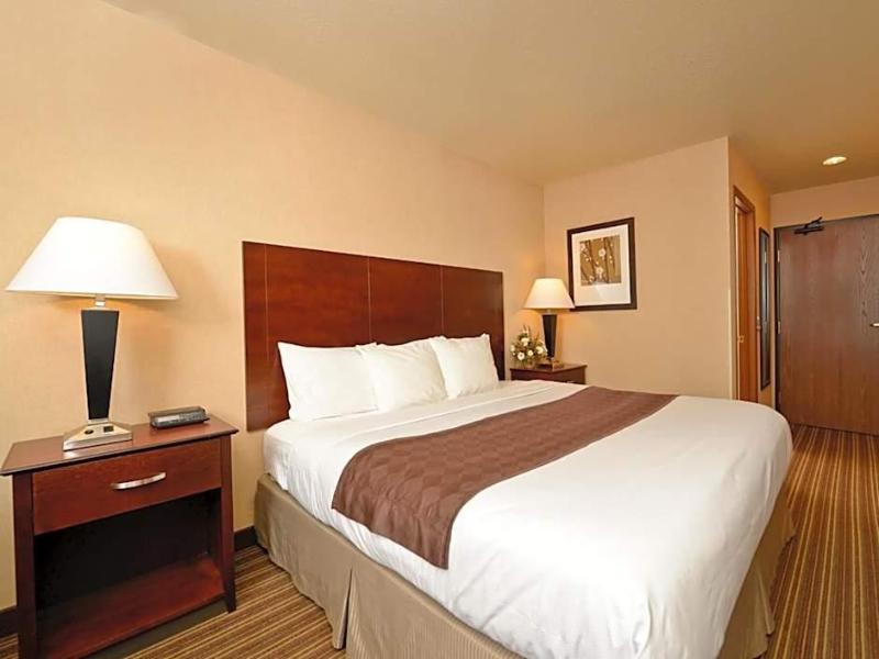 Yellowstone West Gate Hotel image