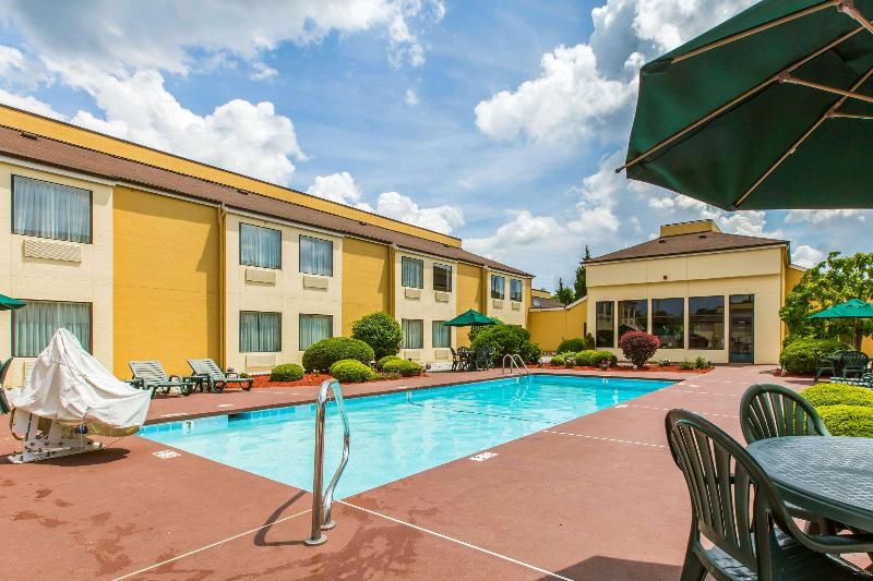 Quality Inn West of Asheville Canton Area