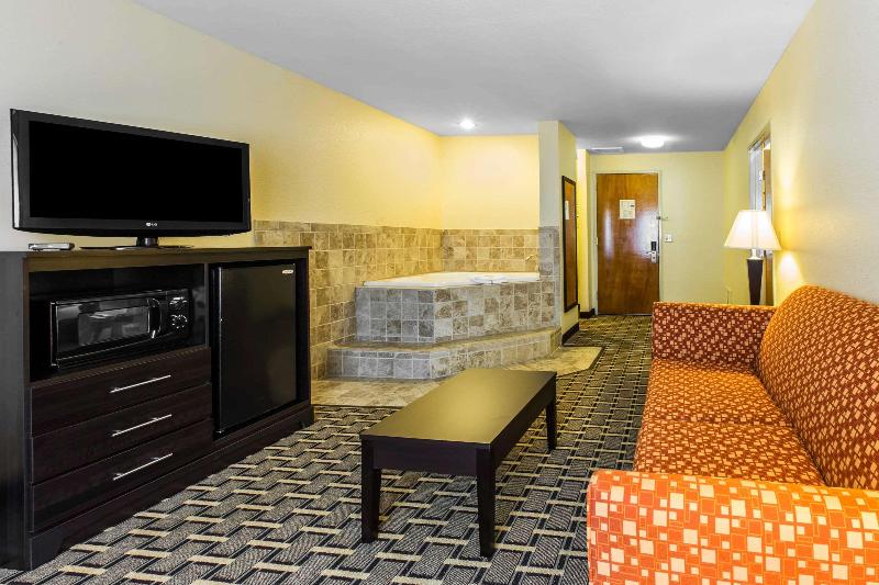 Quality Inn West of Asheville Canton Area