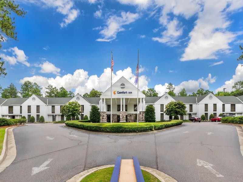 Comfort Inn Pinehurst - Southern Pines image