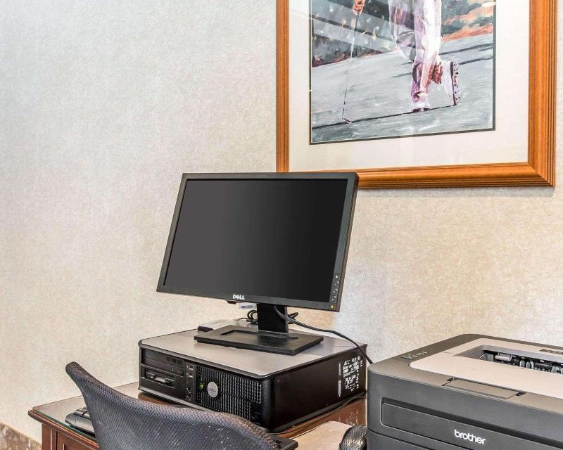 Comfort Inn Pinehurst - Southern Pines image