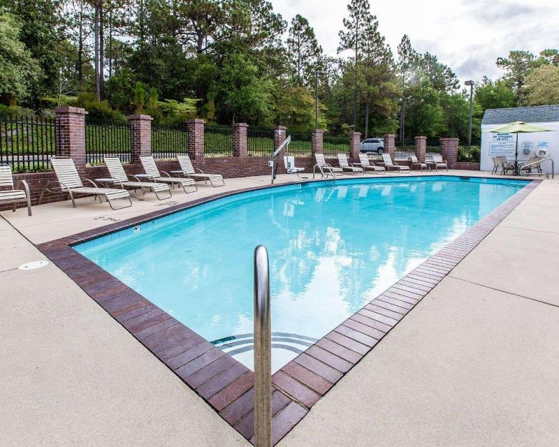 Comfort Inn Pinehurst - Southern Pines image