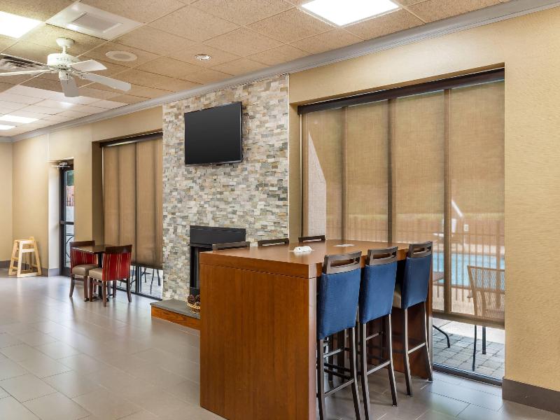 Comfort Inn Pinehurst - Southern Pines image