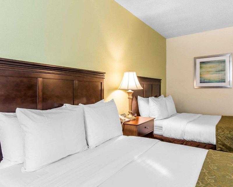 Comfort Inn Pinehurst - Southern Pines image