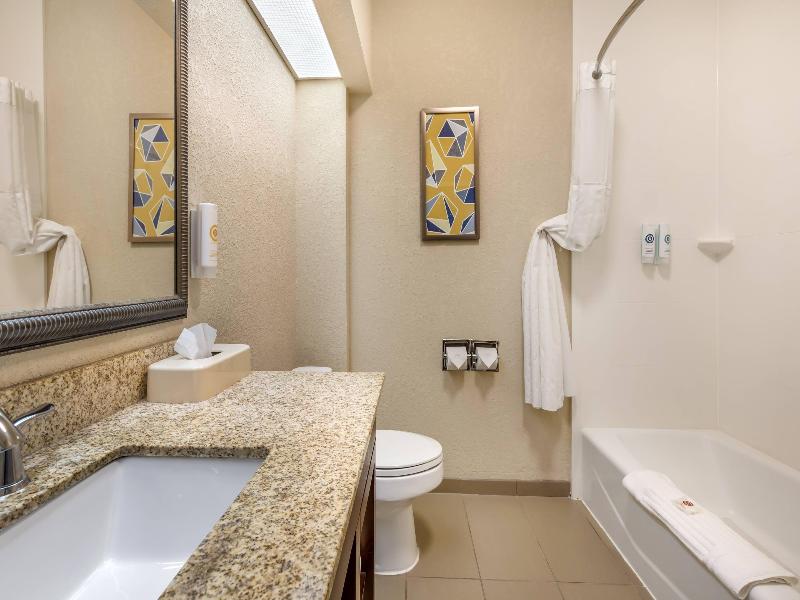 Comfort Inn Pinehurst - Southern Pines image