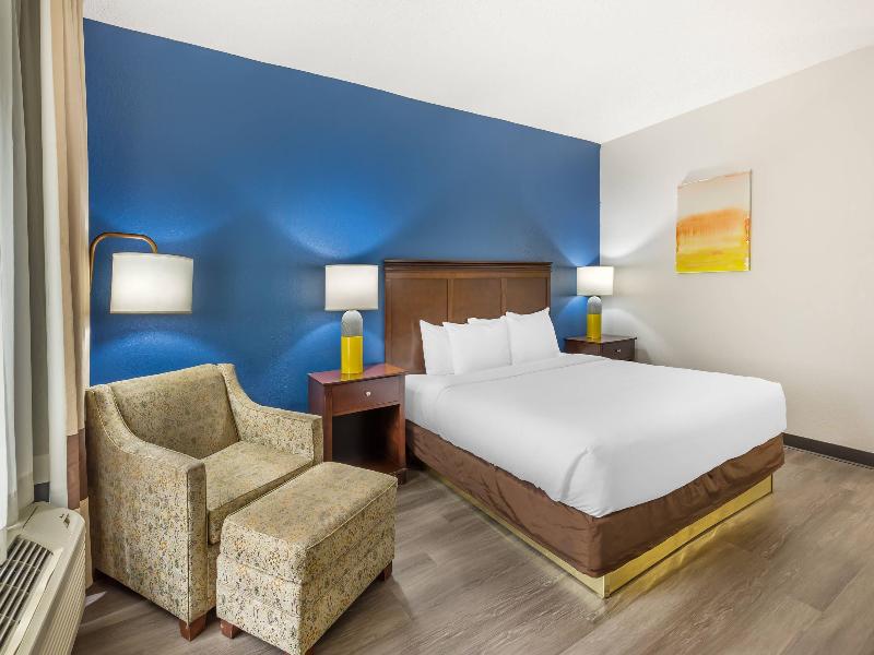Comfort Inn Pinehurst - Southern Pines image