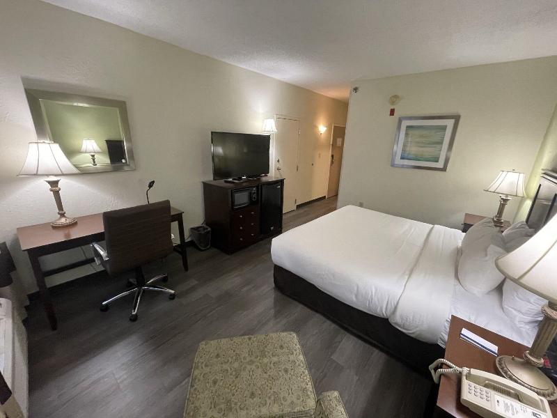 Comfort Inn Pinehurst - Southern Pines image