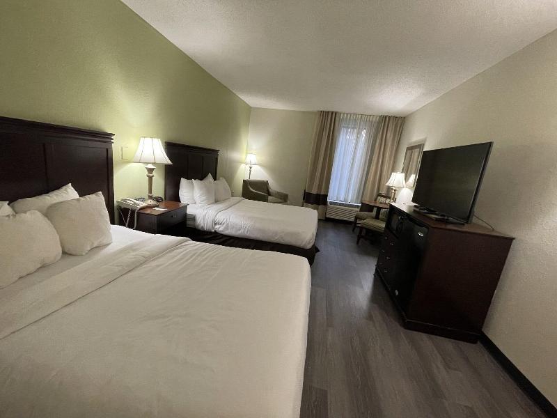 Comfort Inn Pinehurst - Southern Pines image