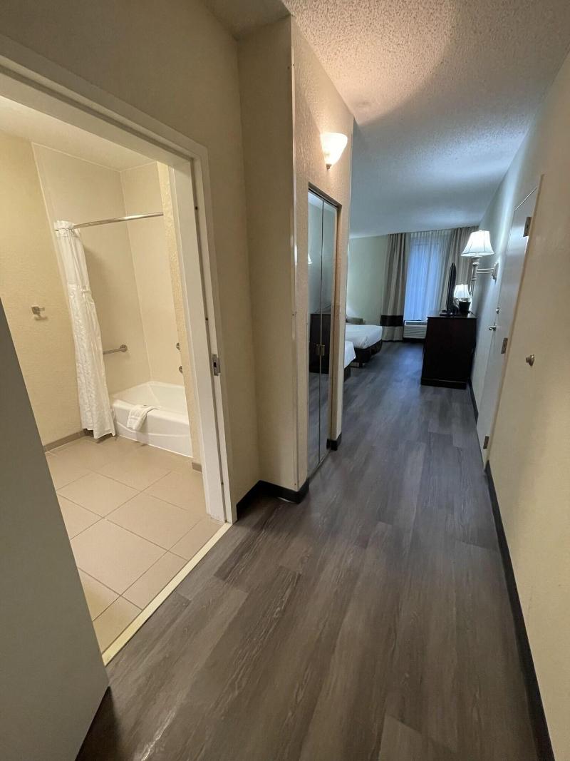 Comfort Inn Pinehurst - Southern Pines image
