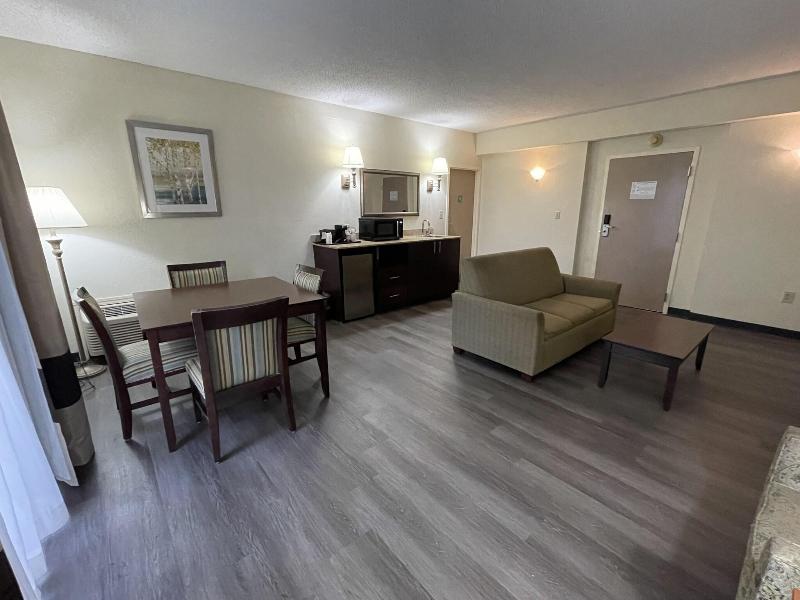 Comfort Inn Pinehurst - Southern Pines image