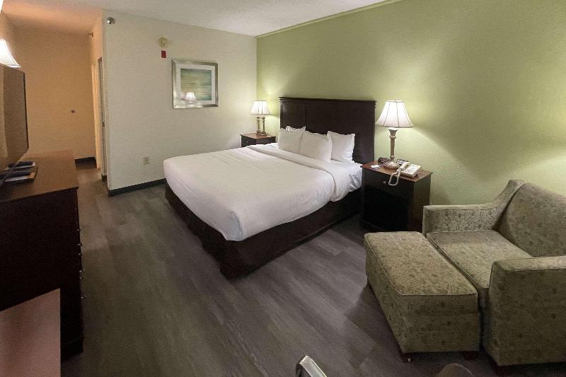 Comfort Inn Pinehurst - Southern Pines image