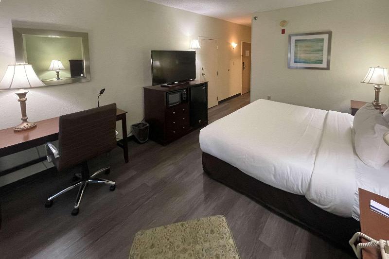 Comfort Inn Pinehurst - Southern Pines image