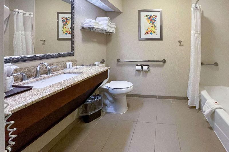 Comfort Inn Pinehurst - Southern Pines image