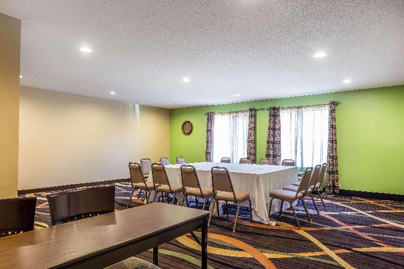 Quality Inn Warsaw I-40
