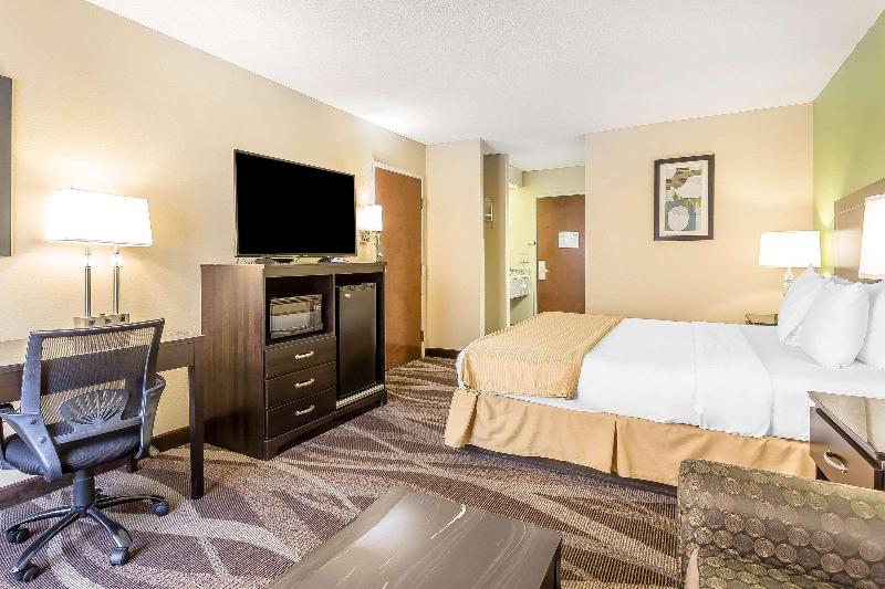 Bed room