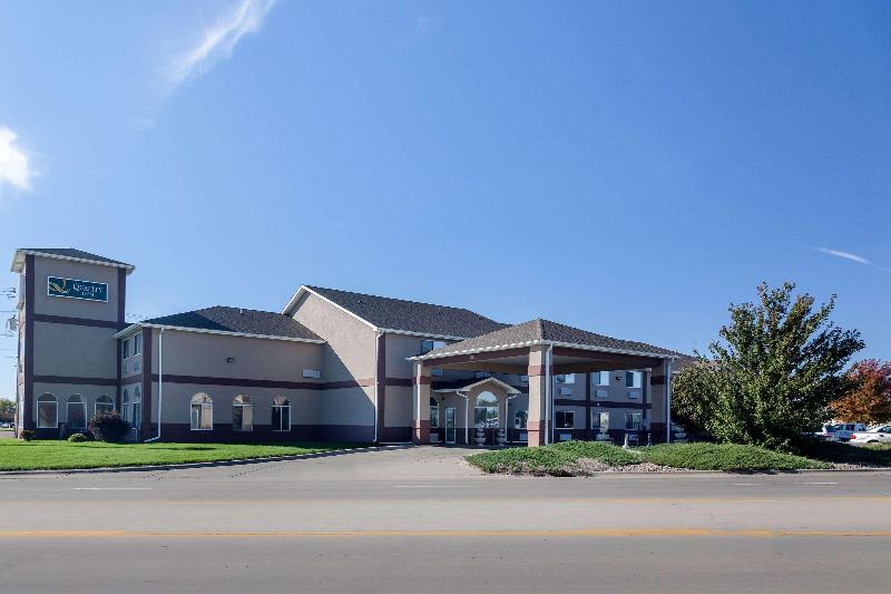 Quality Inn Hastings image