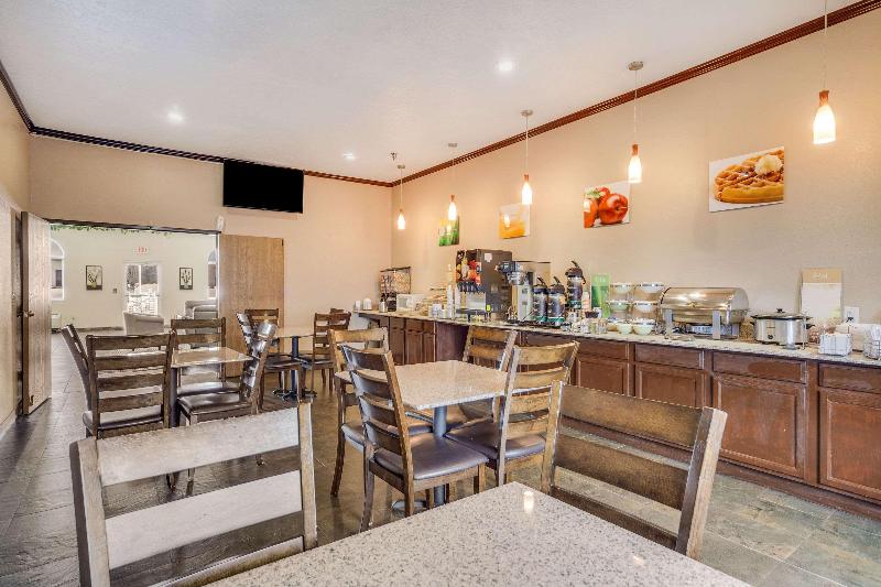 Quality Inn Hastings image