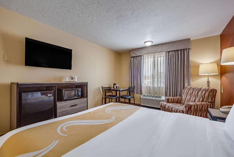 Quality Inn Hastings image